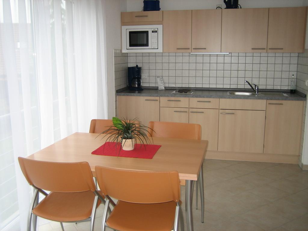 Haus Lorenz, Ferienwohnungen Immenstaad am Bodensee Esterno foto